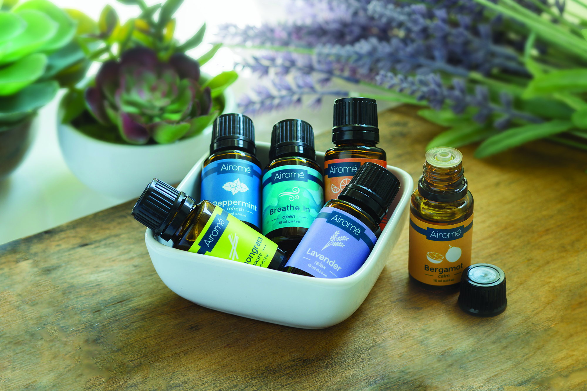 How to Use Essential Oils Throughout the Day