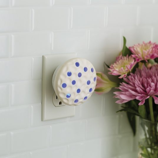 Pebble Pluggable Diffuser