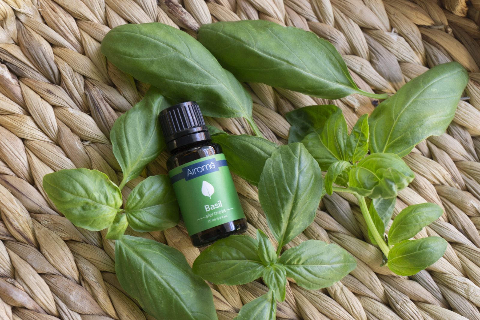 How to Use Essential Oils Throughout the Day Airome